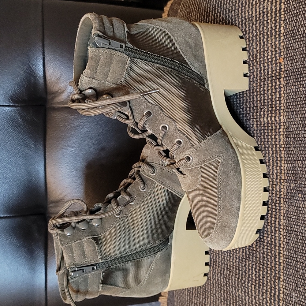 Steve Madden Greater Hiker Platform Block Heel Bo… - image 4